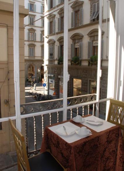 Hotel Medici Florencia Exterior foto